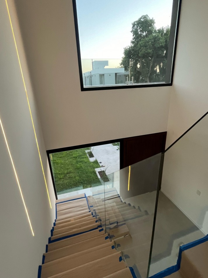 Casa a estrenar - Greenville Polo & Resort