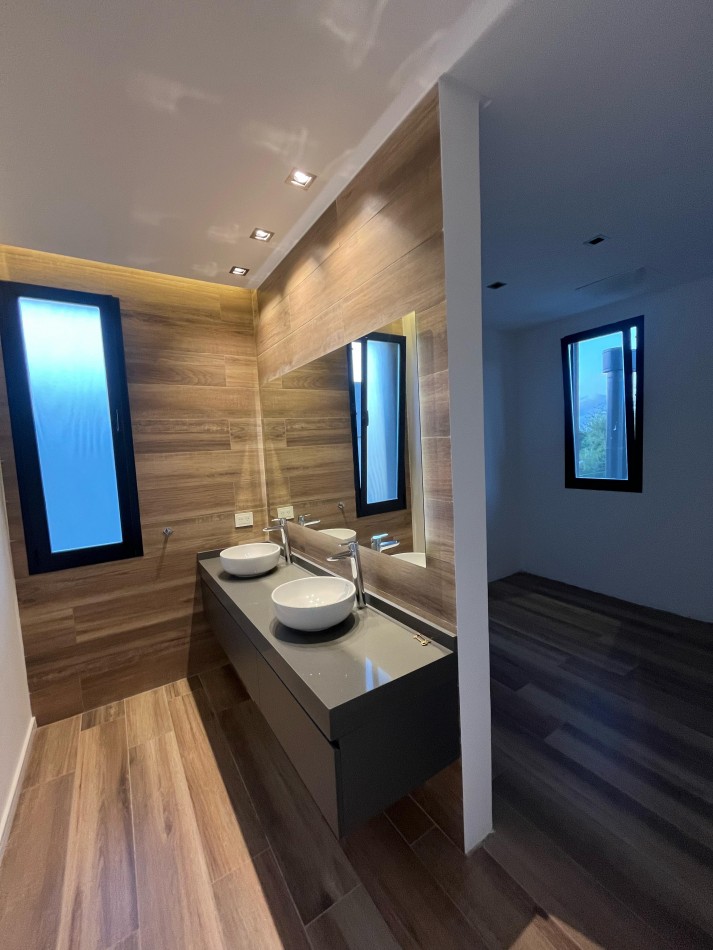 Casa a estrenar - Greenville Polo & Resort