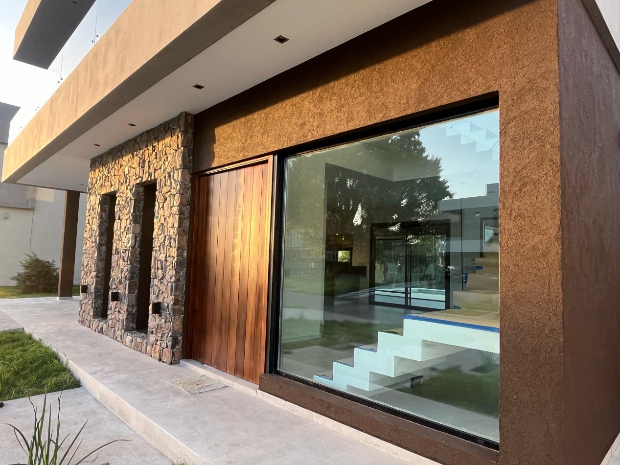 Casa a estrenar - Greenville Polo & Resort