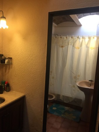 Ph tipo casa con cochera apto credito, Ubicado en Garona 1400, Lomas de Zamora