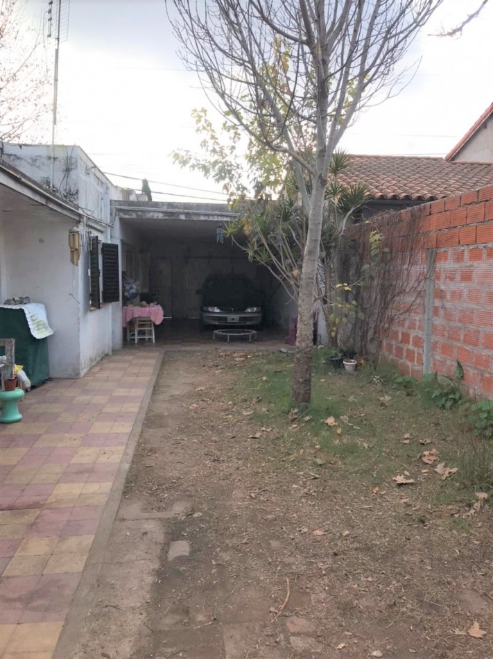 Casa grande, 4 amb ubicada en 25 de Mayo 900, Temperley