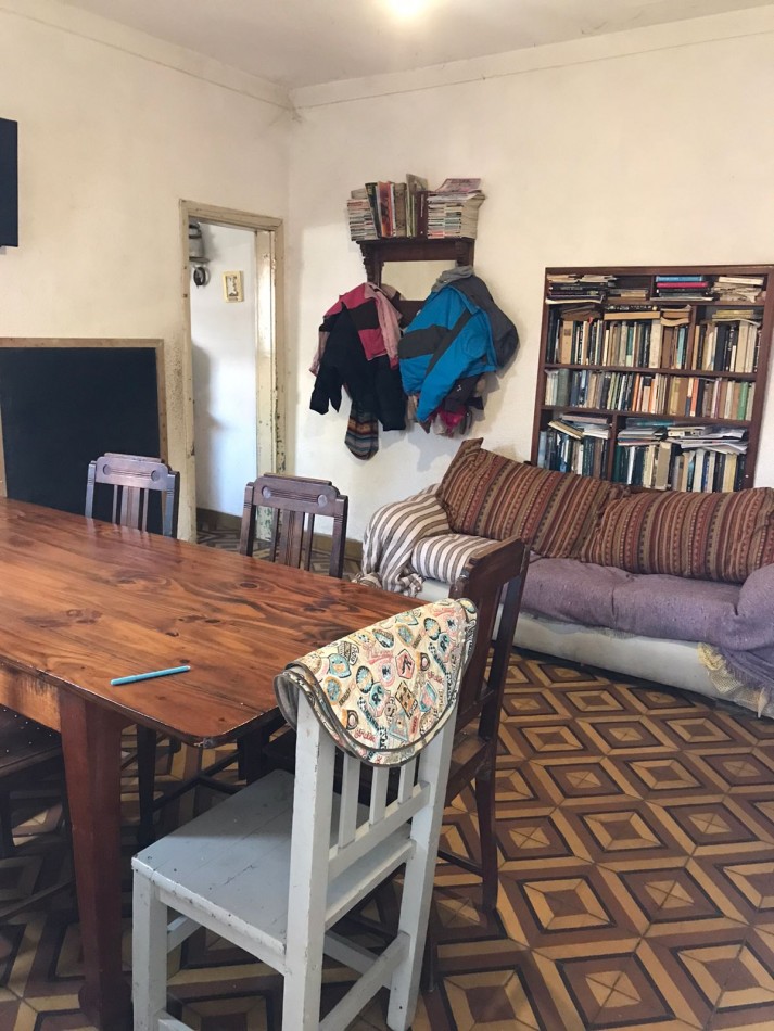 Casa grande, 4 amb ubicada en 25 de Mayo 900, Temperley