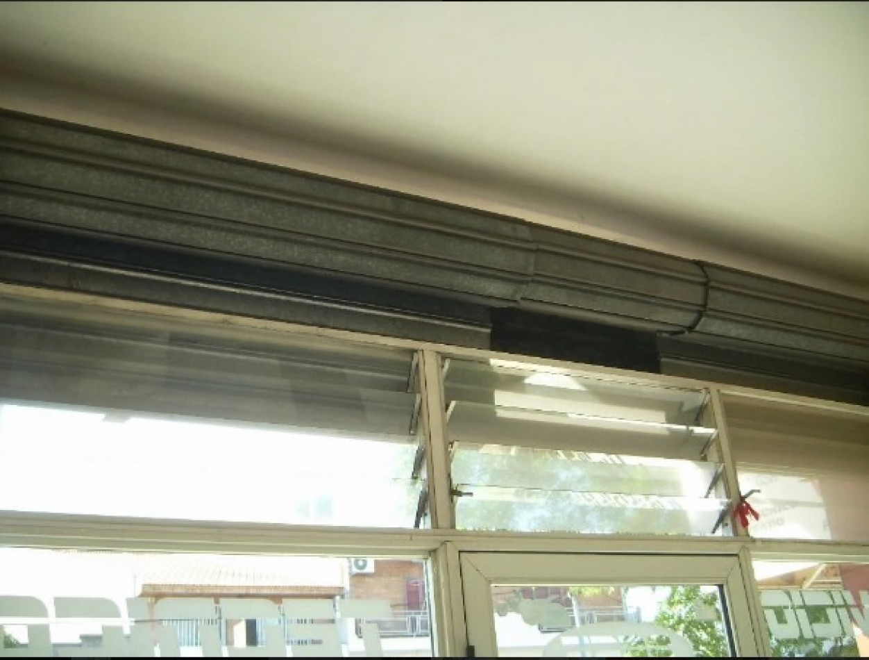 OPORTUNIDAD: Local comercial ubicado en la Av. Gral. Jose de San Martin 2665, Lanus Oeste