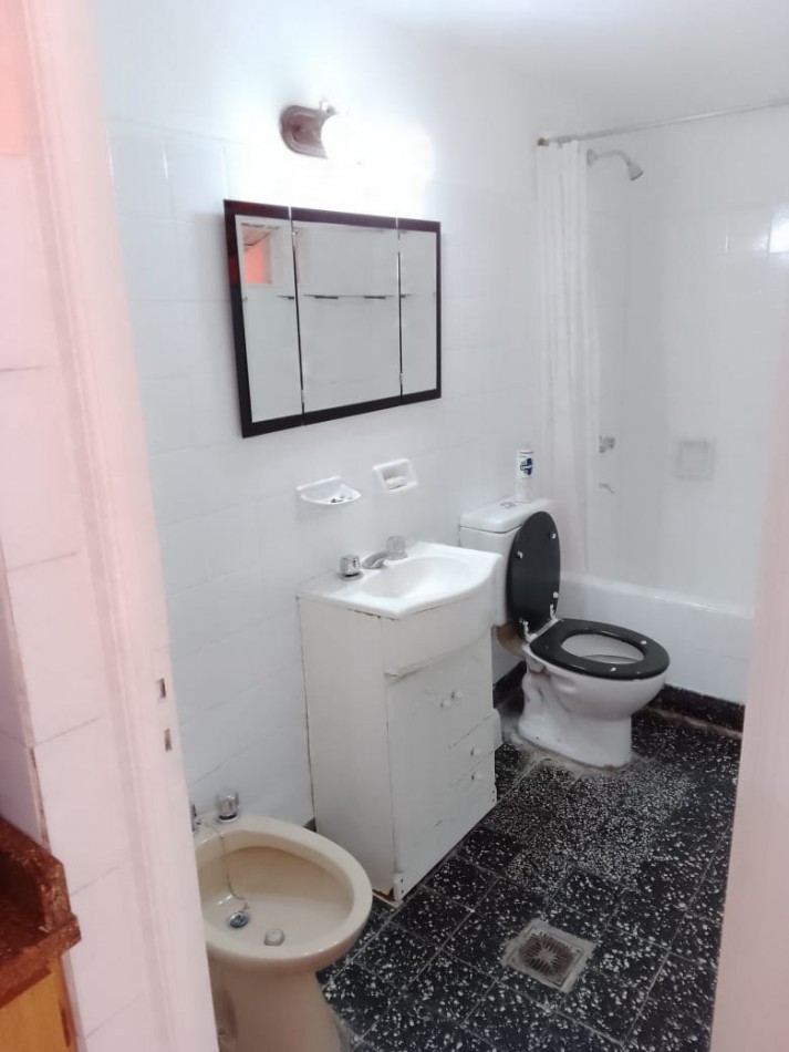 Oportunidad PH t/ Casa 3 amb, ubicado en Rincon 1080, Banfield
