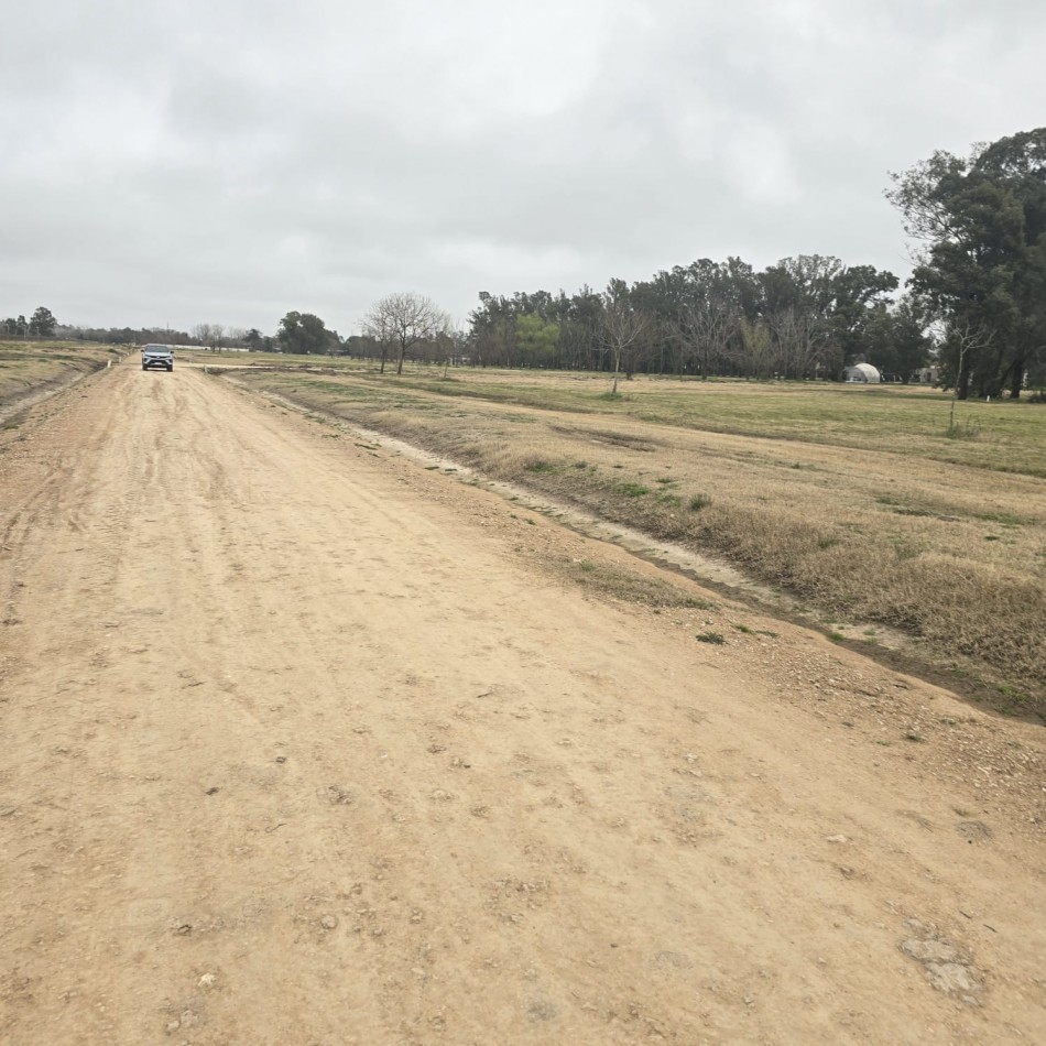 Gran lote en excelente country: el paraiso. Ubicado en Av. Soberania Nacional, Guernica