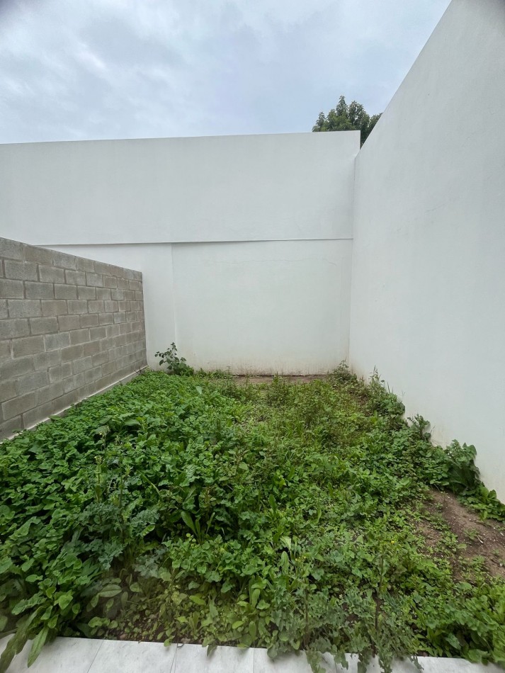 Dpto monoamb c/ patio a estrenar, contrafrente pb, ubicado en Hipolito Yrigoyen 7724, Banfield