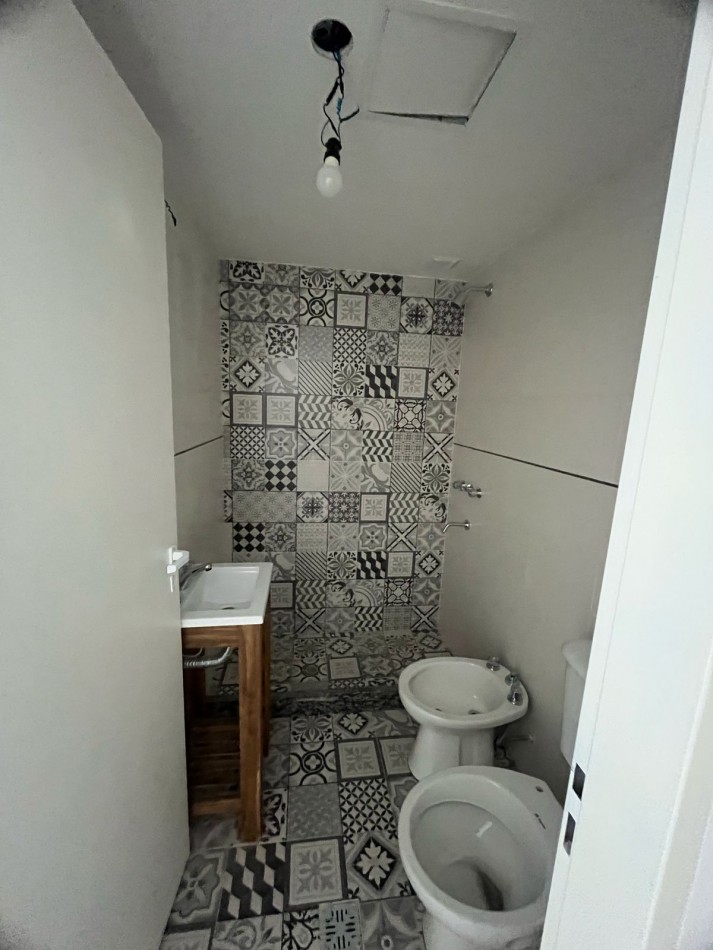 Monoamb a estrenar, 1er/2do piso interno. Ubicado en Gorriti 717, Lomas de Zamora