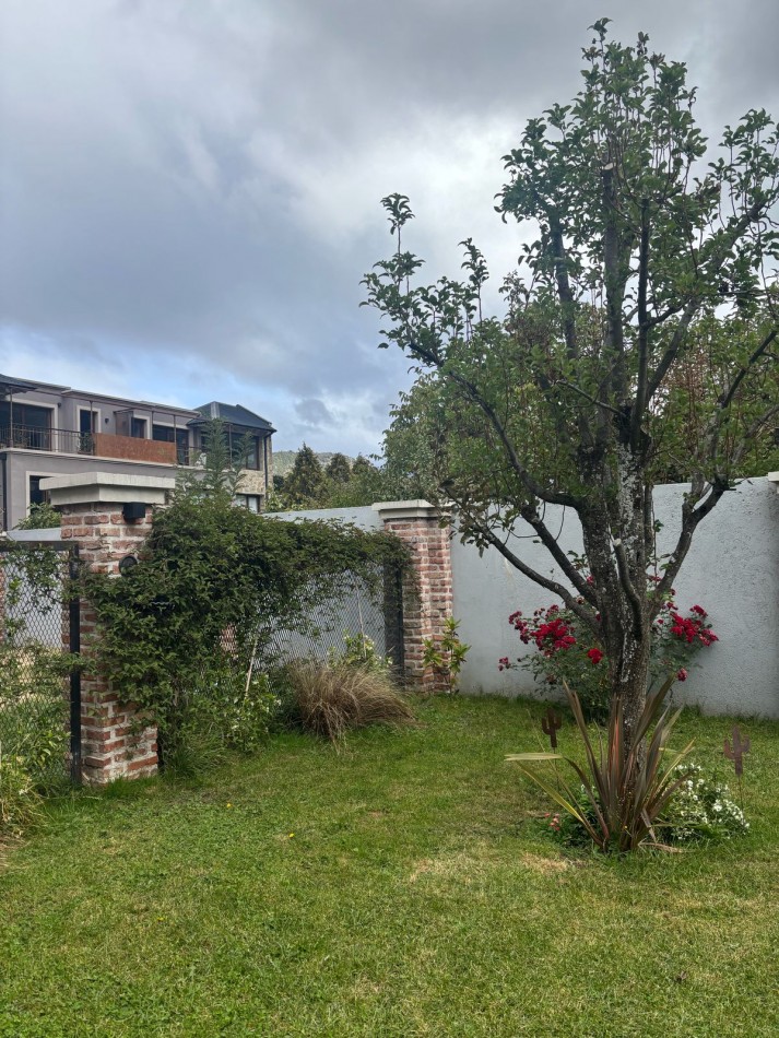 Destacado y delicado departamento en venta en el Centro de San Martin de los Andes, Neuquen