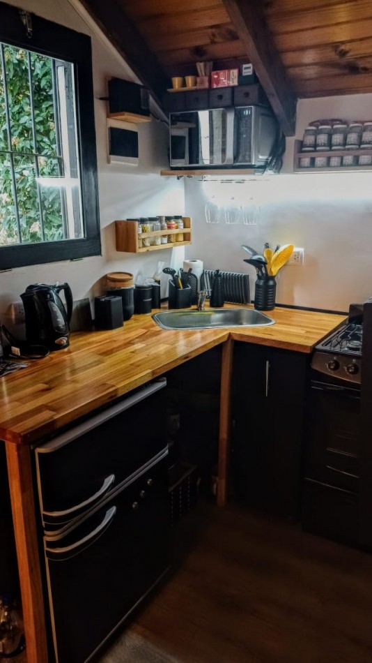 Departamento tipo duplex amoblado a pocas cuadras del centro