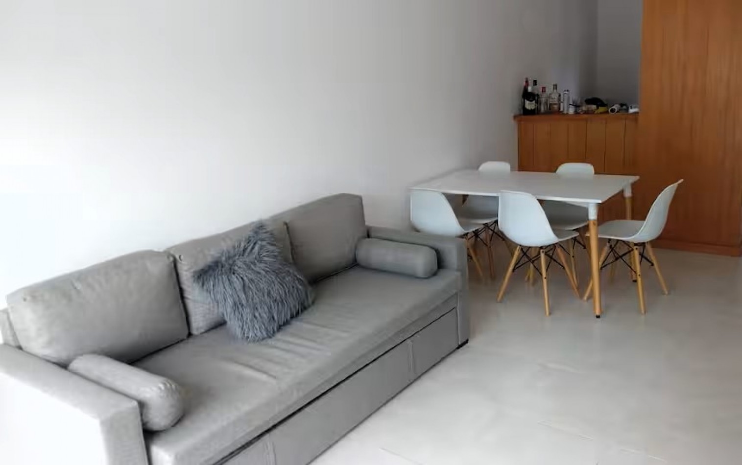 Departamento amoblado dos ambientes 1er piso
