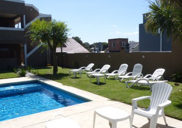 EDIFICIO EN BLOCK 6 DEPARTAMENTOS 2 AMBIENTES CON PARRILLA EN MAR DE OSTENDE PINAMAR