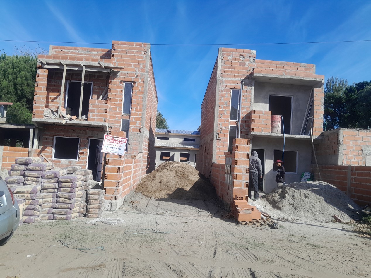 VENTA DE 3 DUPLEX EN DESARROLLO EN CALLE 6 E/ 77 Y 78 Mar del Tuyu.