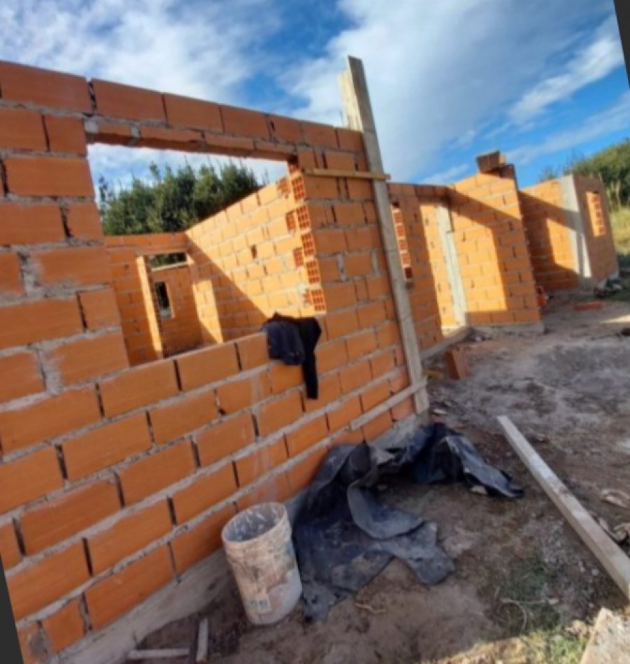 VENTA DE 2 CHALETS EN POZO D 3 AMBIENTES