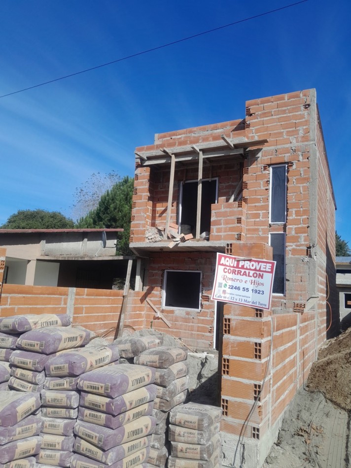 VENTA DE 3 DUPLEX EN DESARROLLO EN CALLE 6 E/ 77 Y 78 Mar del Tuyu.