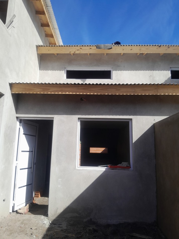 VENTA DE 3 DUPLEX EN DESARROLLO EN CALLE 6 E/ 77 Y 78 Mar del Tuyu.
