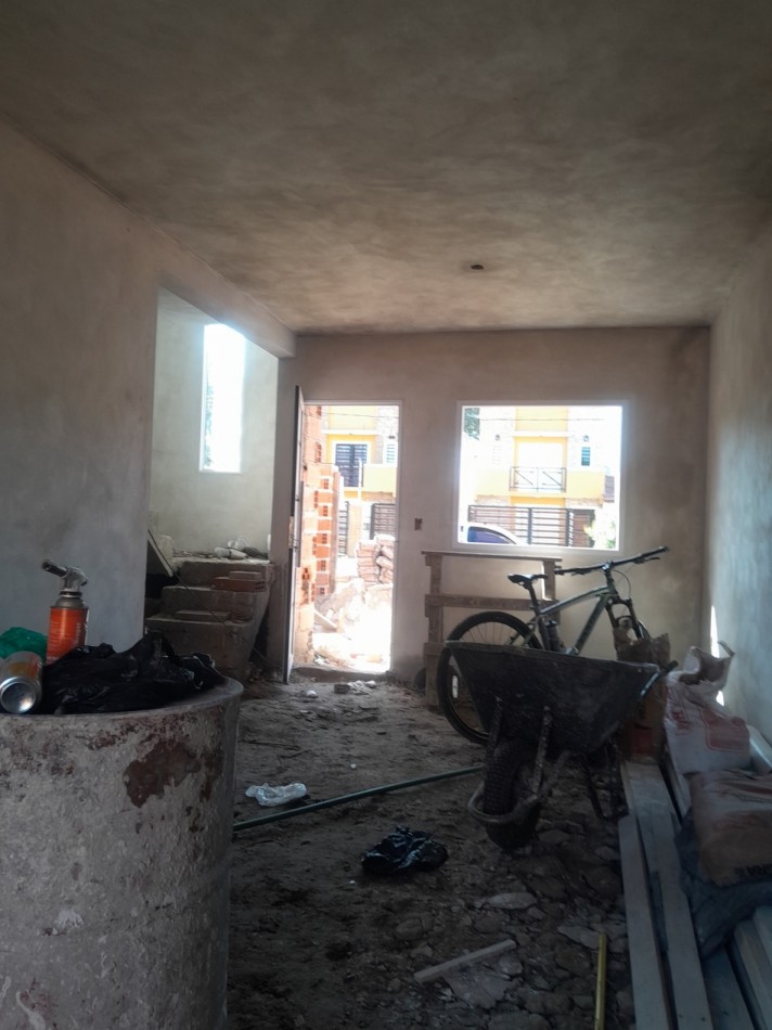 VENTA DE 3 DUPLEX EN DESARROLLO EN CALLE 6 E/ 77 Y 78 Mar del Tuyu.