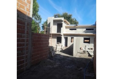 VENTA DE 3 DUPLEX EN DESARROLLO EN CALLE 6 E/ 77 Y 78 Mar del Tuyu.
