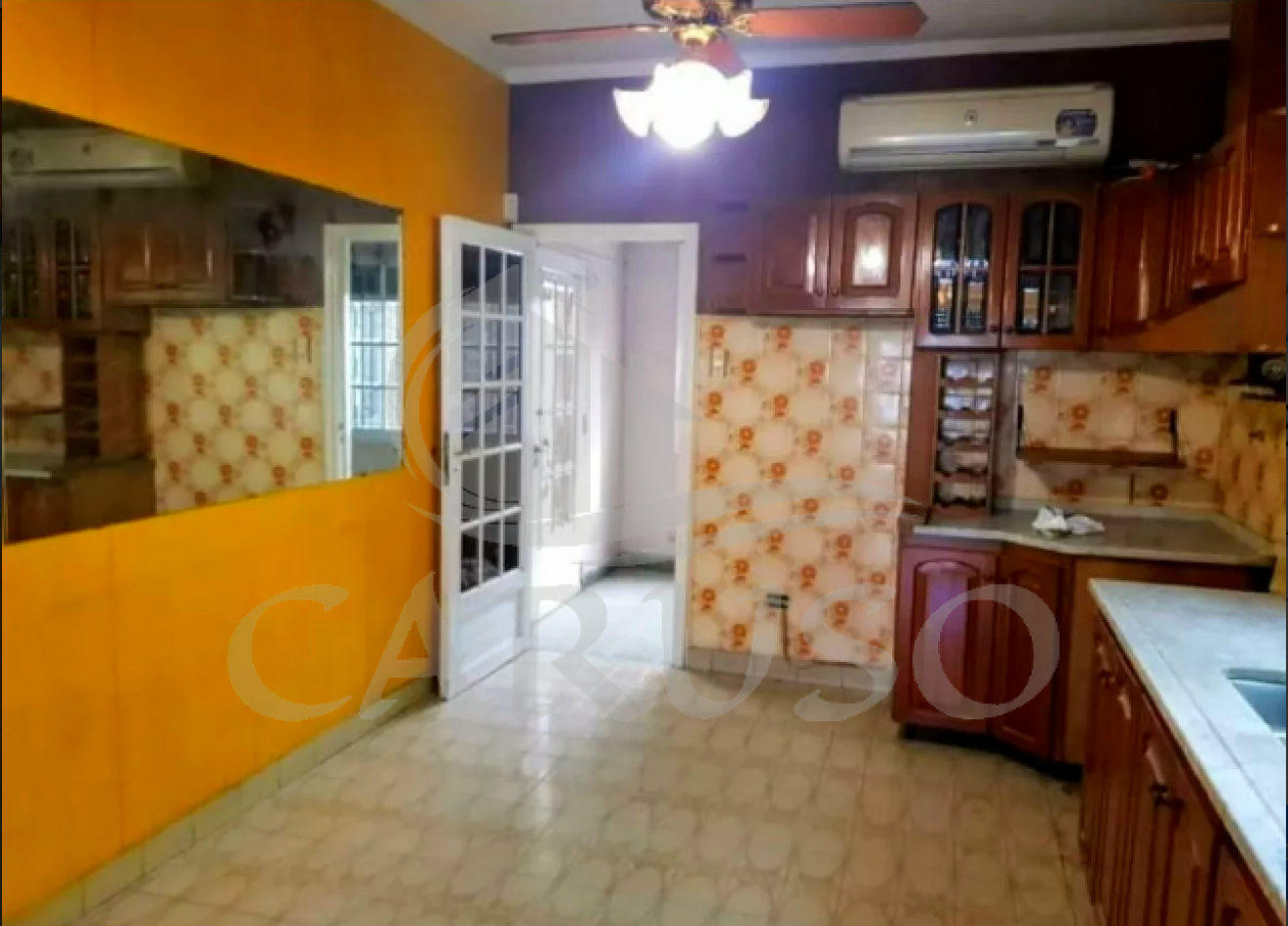Casa + 2 departamentos - QUILMES.- NUEVO VALOR $$$