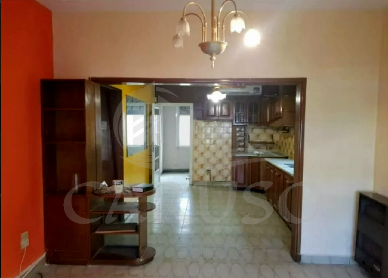 Casa + 2 departamentos - QUILMES.- NUEVO VALOR $$$