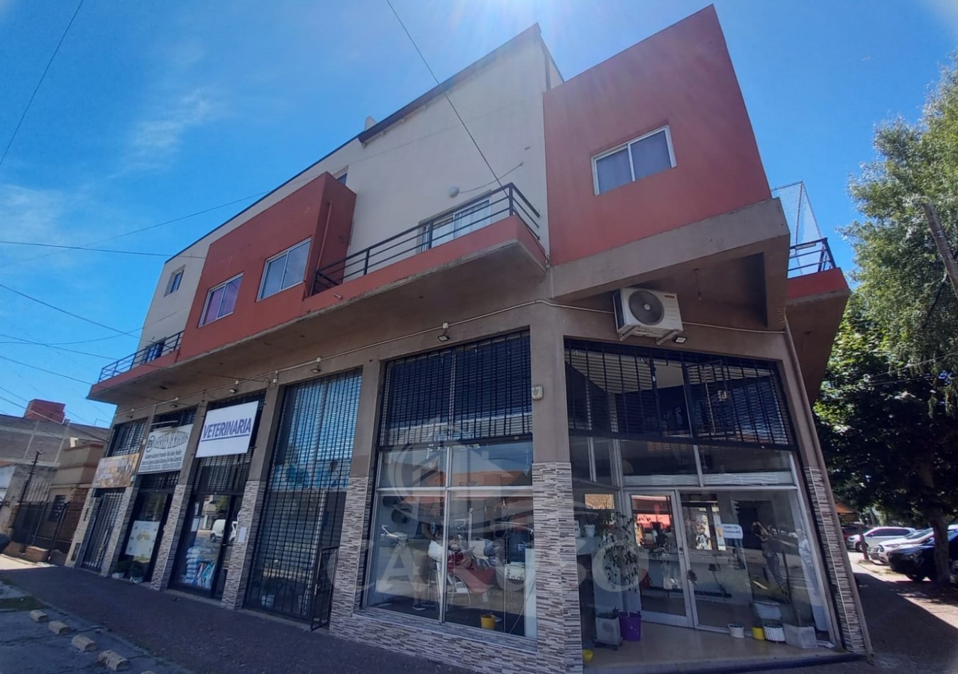 6 Locales + 8 Deptos en QUILMES OESTE - EN BLOCK O SEPARADO