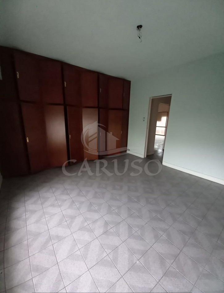 Chalet en Quilmes Oeste 