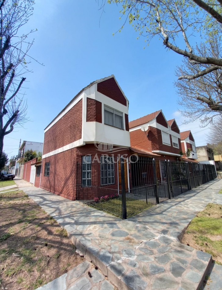 Duplex en Quilmes Oeste
