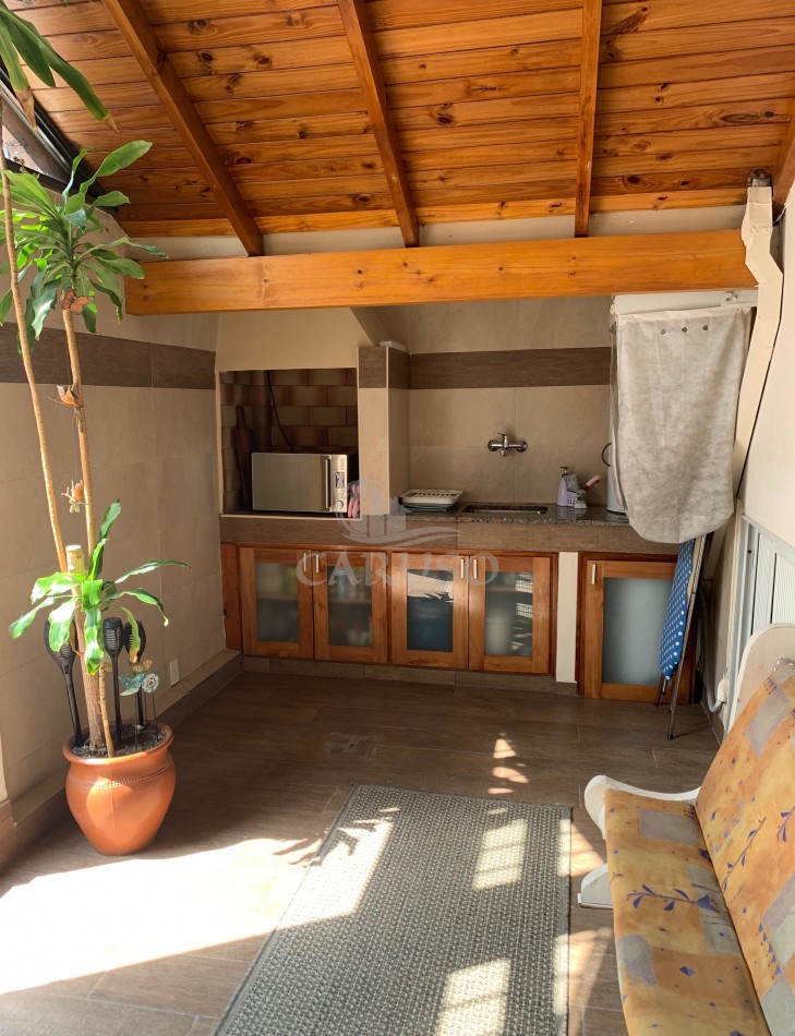 Duplex con Terreno Lindero - Quilmes Oeste