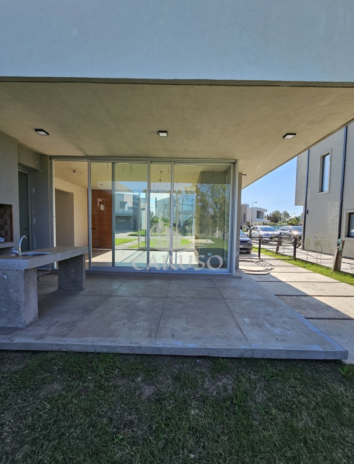 Casa en "La Reserva" - Hudson
