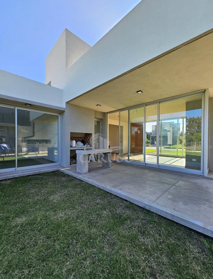 Casa en "La Reserva" - Hudson