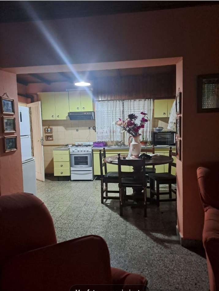 Granja Avicola con Casa - Pedernales