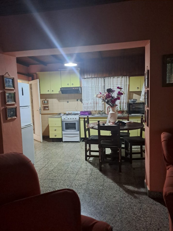 Granja Avicola con Casa - Pedernales