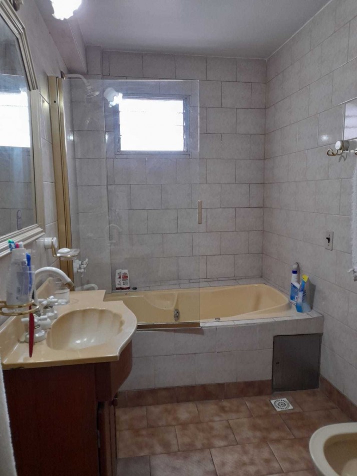 Venta importante CASA tipo Vivienda Multifamiliar