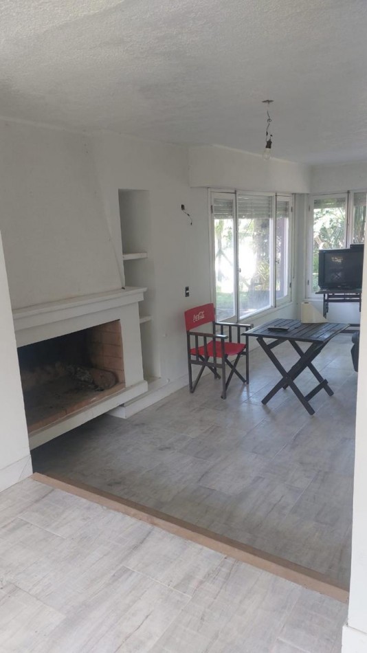 VENTA CASA CHALET EN PINAMAR!! IMPORTANTE VIVIENDA A LA VENTA! 