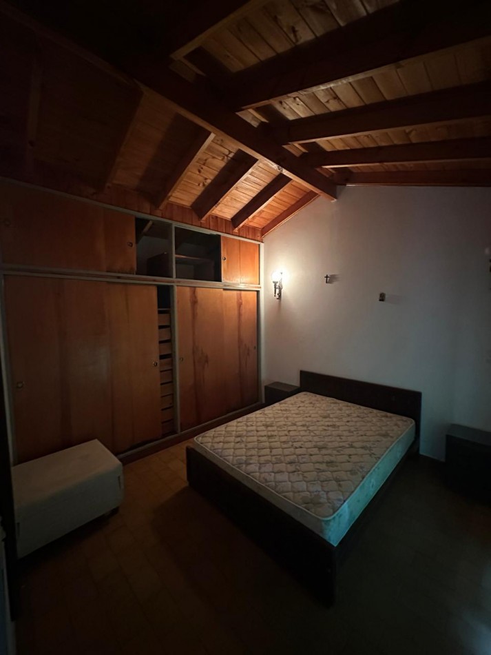   CASA CHALET  EN VENTA EN ZONA CENTRO VILLA GESELL