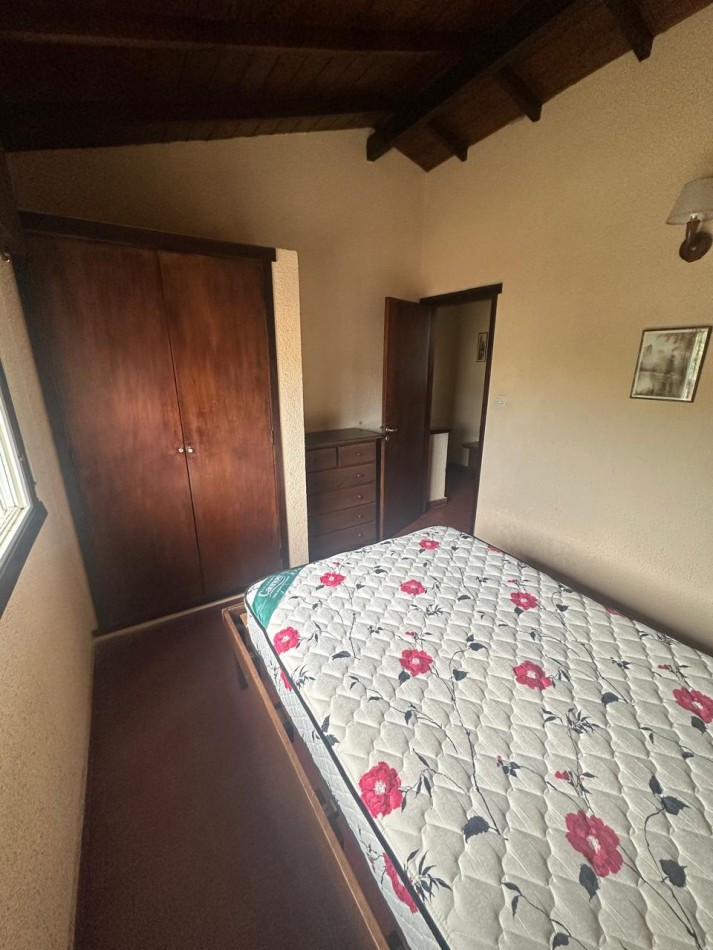 CASA 3 AMBIENTES AMPLIOS EN VILLA GESELL 