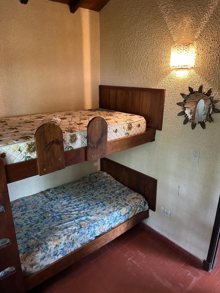 CASA 3 AMBIENTES AMPLIOS EN VILLA GESELL 