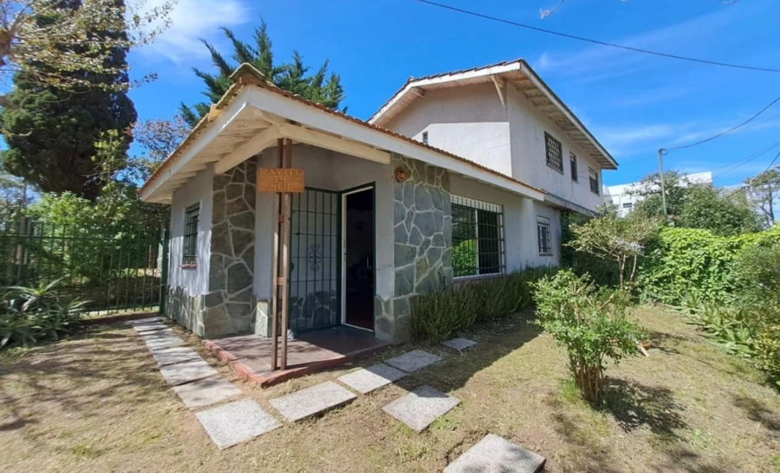 CASA 3 AMBIENTES AMPLIOS EN VILLA GESELL 