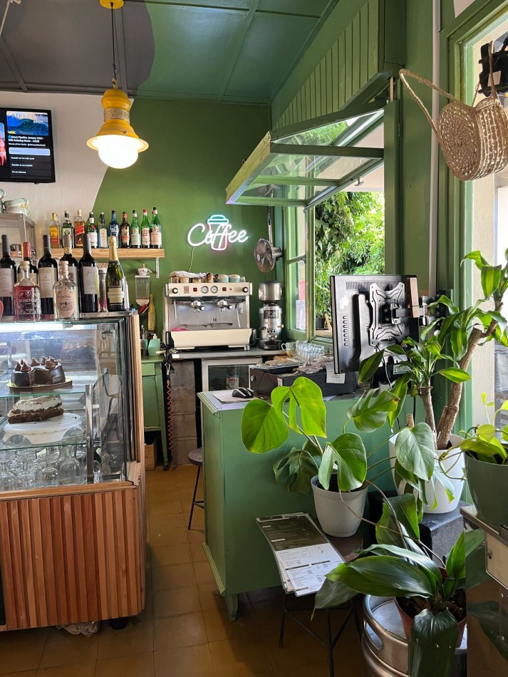FONDO DE COMERCIO  EN VENTA CAFETERIA FUCIONANDO VILLA GESELL
