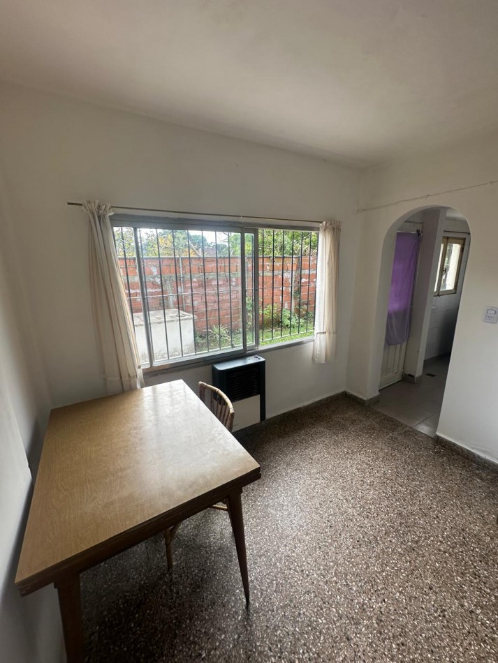 DEPARTAMENTO 3 AMBIENTES CON GAS NATURAL EN VENTA  EN VILLA GESELL