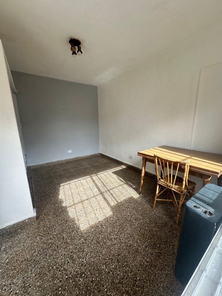 DEPARTAMENTO 3 AMBIENTES CON GAS NATURAL EN VENTA  EN VILLA GESELL