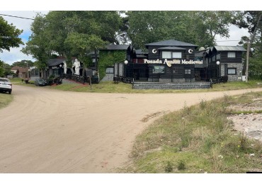 OPORTUNIDAD DE INVERSION! VENTA  DE BAR-RESTAURANTE Y POSADA EN VILLA GESELL
