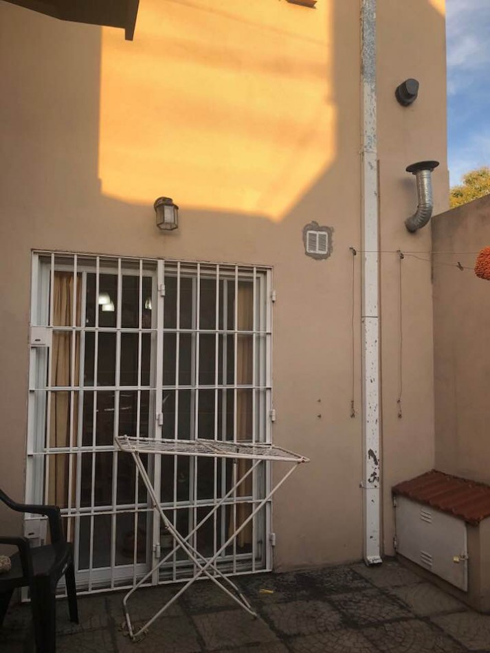 Casa Cinco Ambientes Muy Funcional