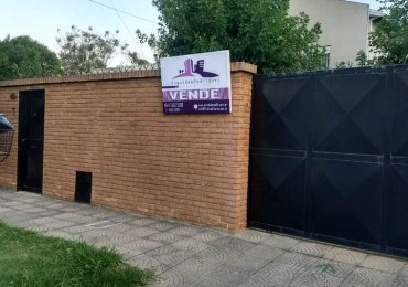 Casa Cinco Ambientes Muy Funcional