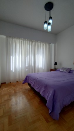 HERMOSO DEPARTAMENTO AL FRENTE EN PLAZA MITRE