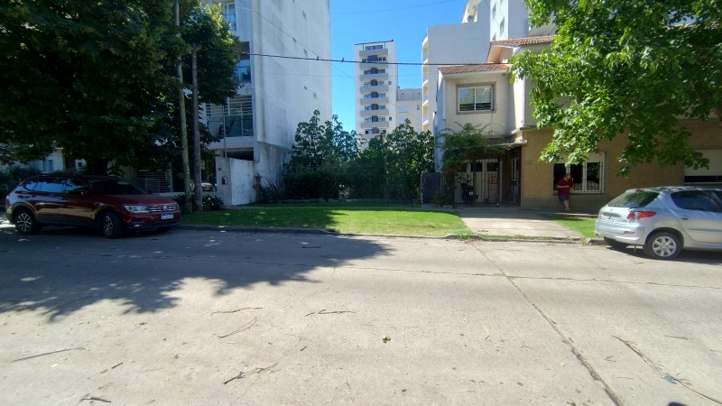 OPORTUNIDAD TERRENO BARRIO SAN CARLOS 