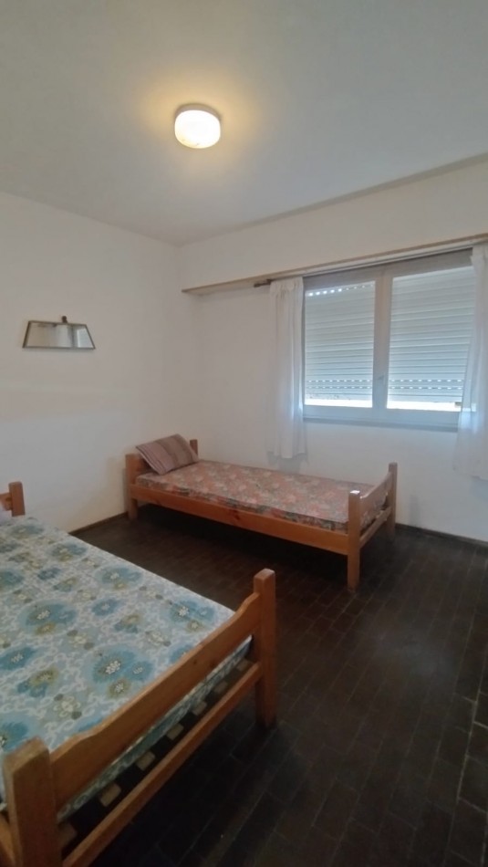 CASA EN VENTA A 100 METROS DEL MAR 
