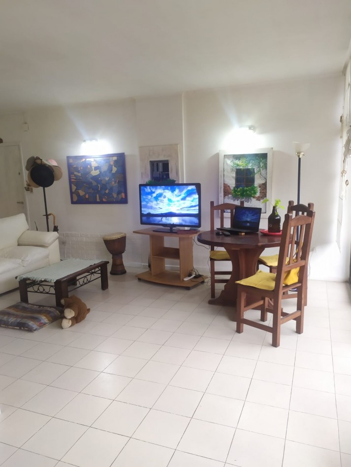 DEPARTAMENTO 3 AMBIENTES CON BALCON Y PATIO FRENTE AL ALDREY