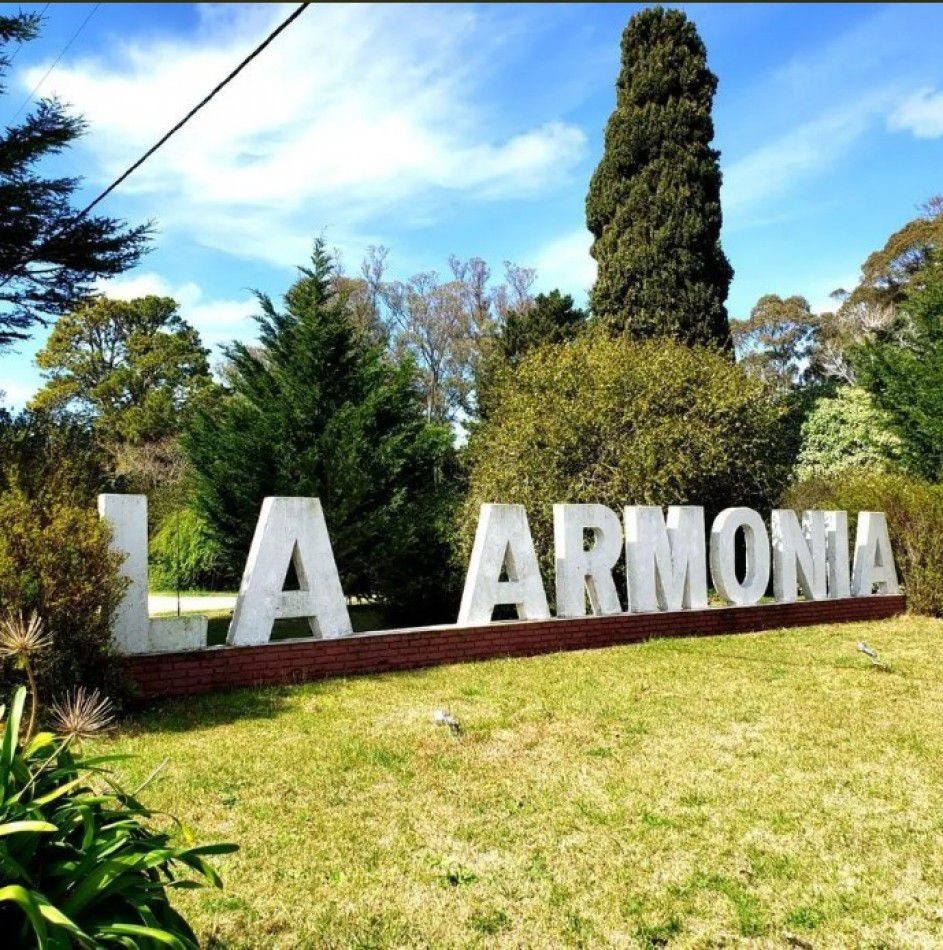 OPORTUNIDAD LOTE AMPLIO BARRIO PRIVADO LA ARMONIA.