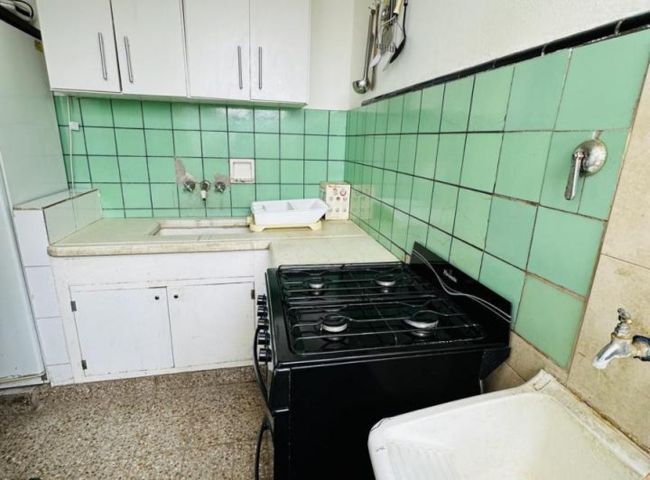 RETASADO!!  DEPARTAMENTO 2 AMBIENTES PLAZA MITRE