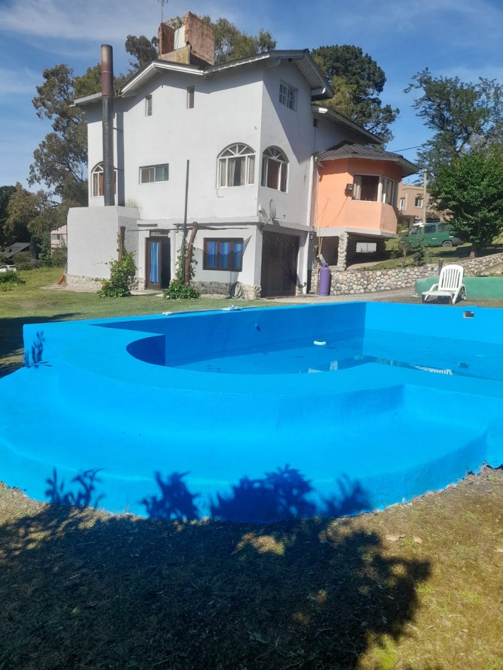 RETASADO OPORTUNIDAD ! GRAN CASA EN SIERRA DE LOS PADRES CON PILETA